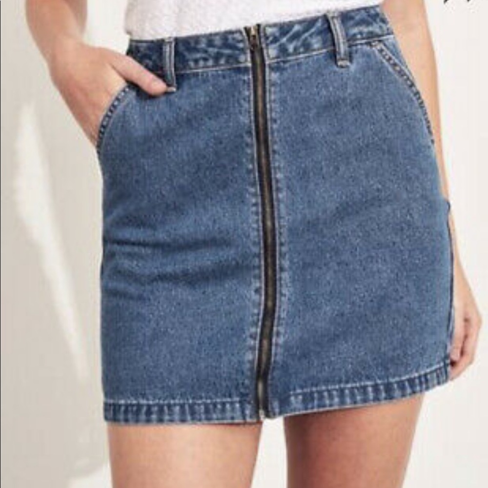 Hollister Denim Skirt Blue Ultra High Rise Front Zipper Sz.3